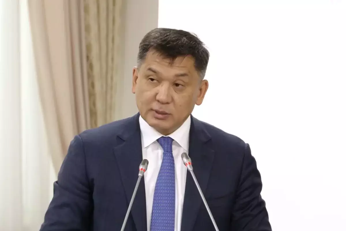 Бектенов отчитал главу КТЖ за провал плана
