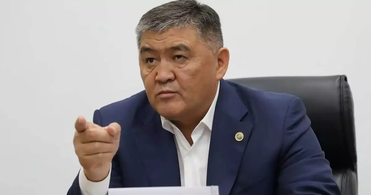  Қамшыбек Тәшиевтің бұрын-соңды еш жерде жарияланбаған құпия видеосы тарады (ВИДЕО) 
