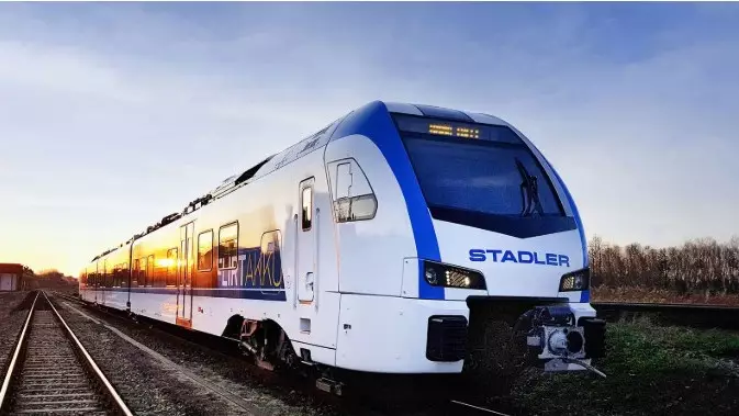Бектенов поручил ускорить поставку вагонов Stadler