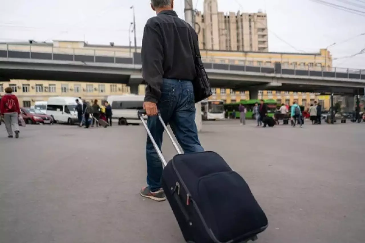 Қазақстаннан 1,5 мыңнан астам шетелдік шығарылды