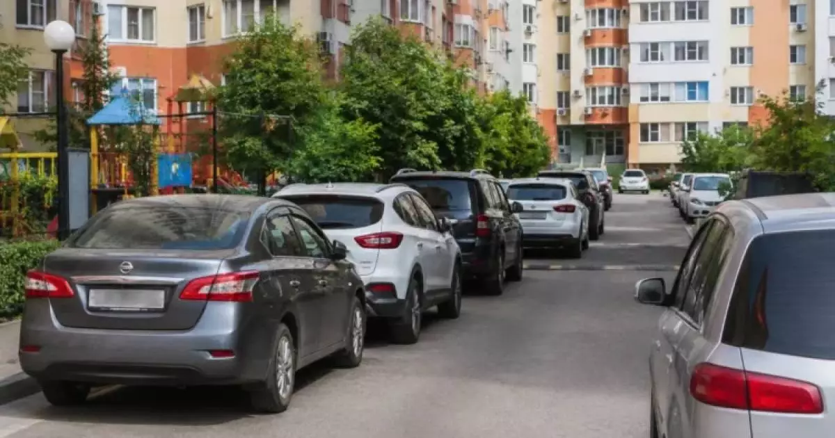  Запрет на парковку во дворах с 1 июля: в МВД сделали заявление 