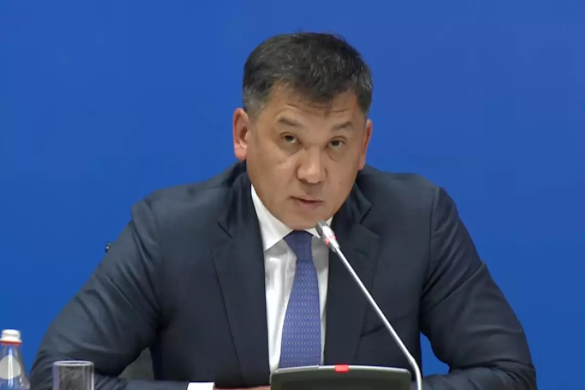 «Все задекларировано»: глава КТЖ прокомментировал компании жены и родственников