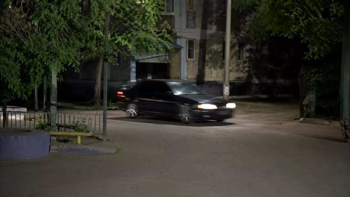 Ауладан қатты гүрілдеп өтетін көлік иелеріне жаза қандай?