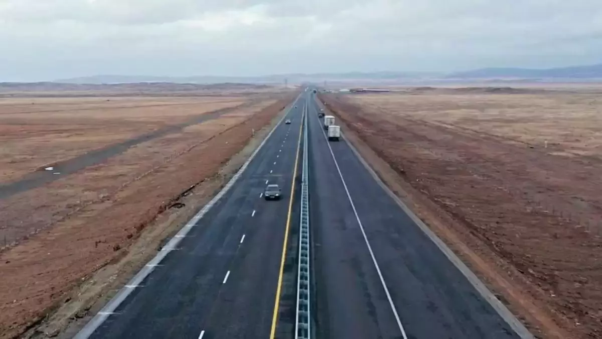 Орташа жылдамдықты бақылайтын камералар қай жолдарға орнатылады?