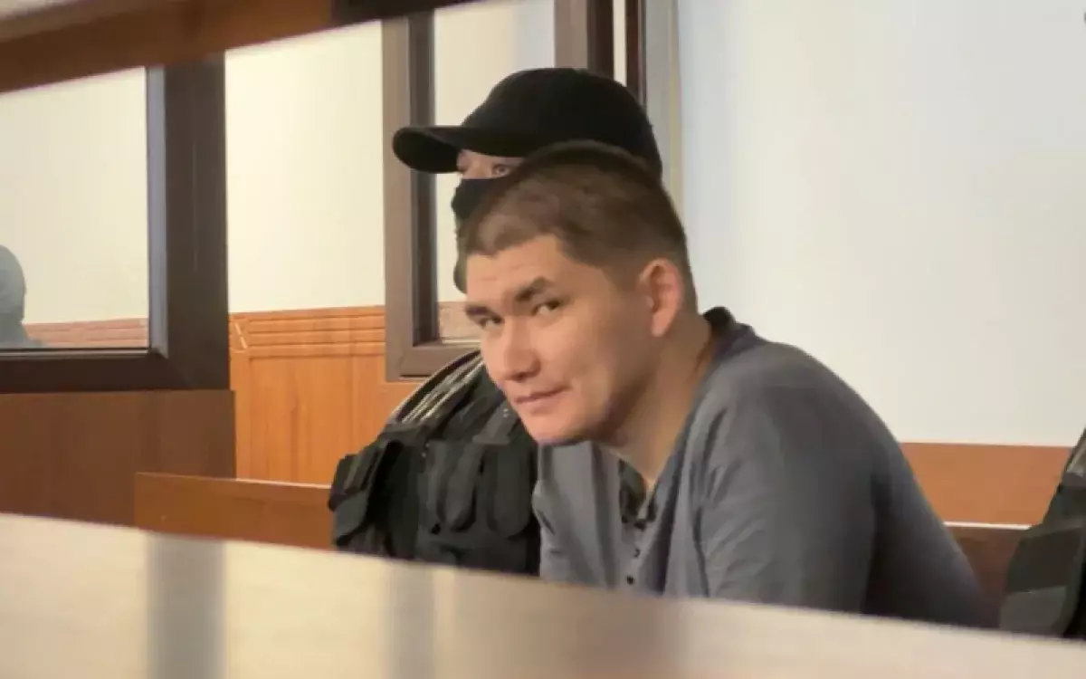 Атырауда төрт адамды өлтірді деп айыпталған күдікті қылмыстан кейін Меккеге барғанын айтты
