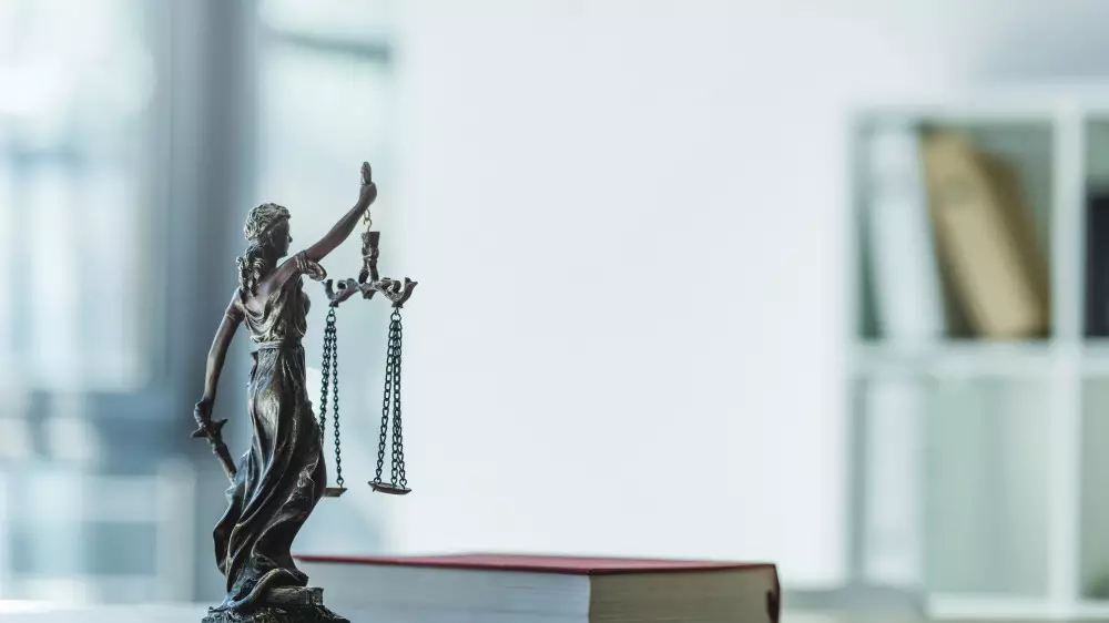 Главу облздрава ЗКО отстранили после задержания нескольких главврачей  - СМИ
