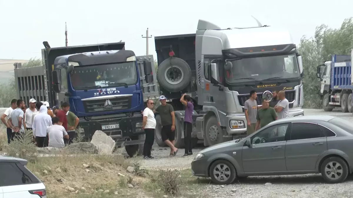Түркістан облысының ауыр көлік жүргізушілері неге шу шығарды