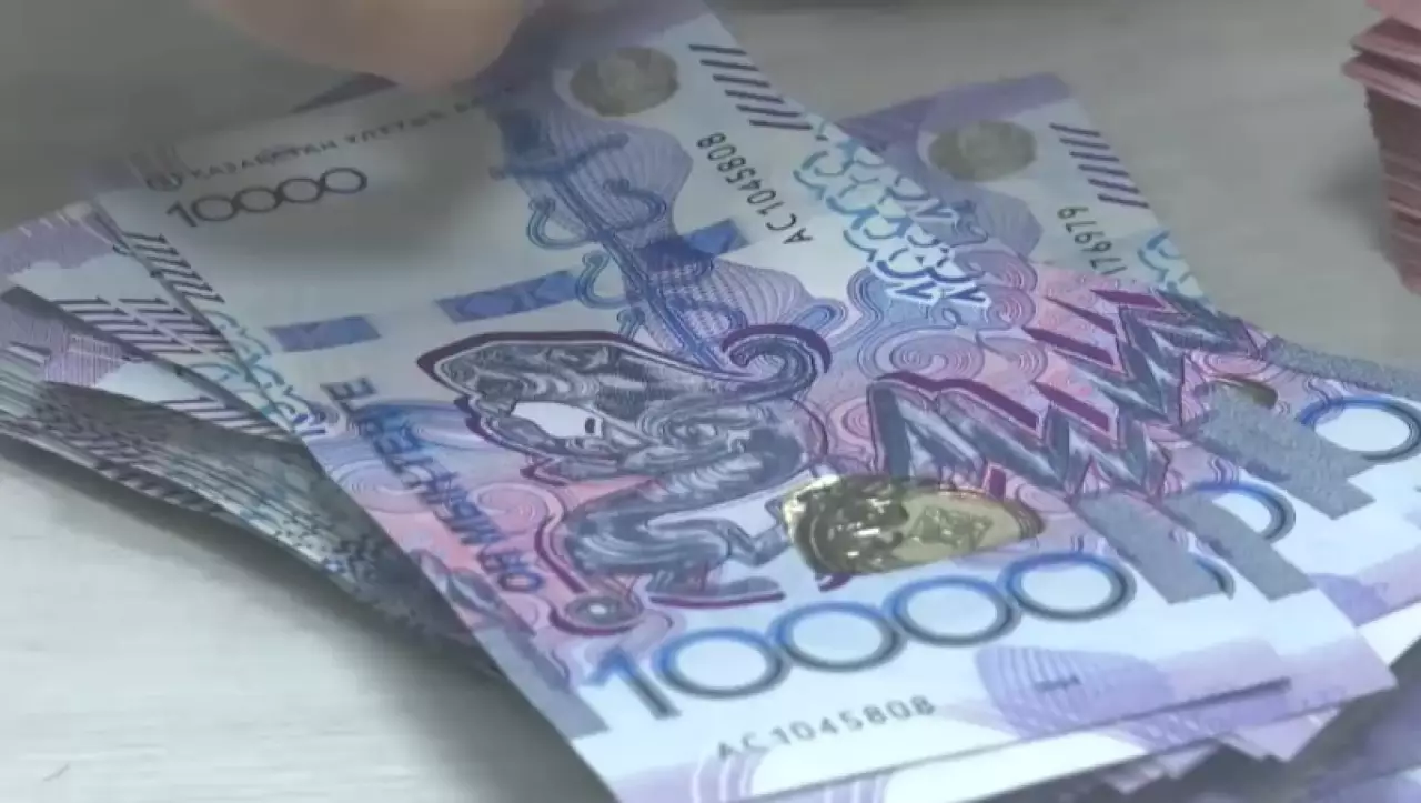 Утвержден Комплексный план повышения доходов населения