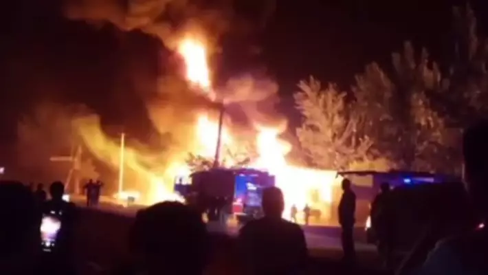 Два человека погибли при пожаре в Ферганской области