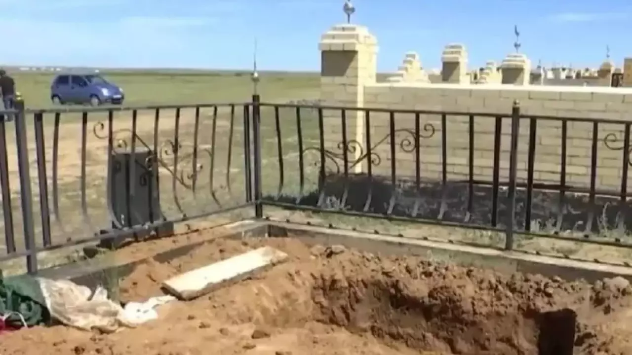 Қарағанды облысындағы даулы қабір: сараптама күтпеген нәтиже көрсетті