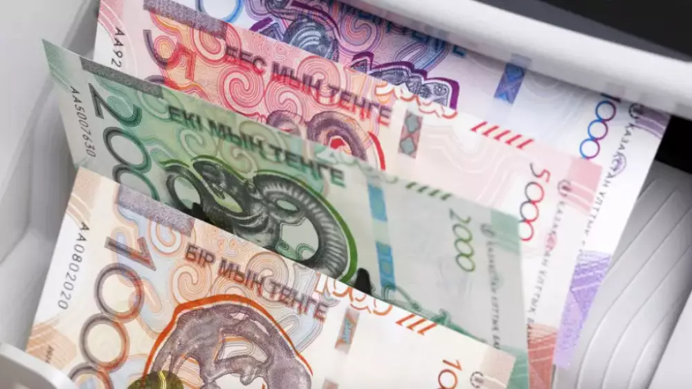Казахстанцы вывели из ЕНПФ 55 миллиардов тенге на жильё до повышения порогов