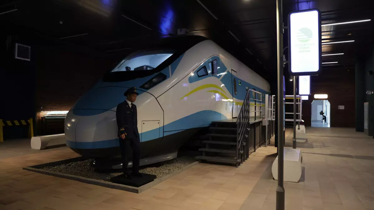 Паровоздан цифрлық локомотивке дейін: Қазақстандағы теміржол саласы қалай дамыды?
