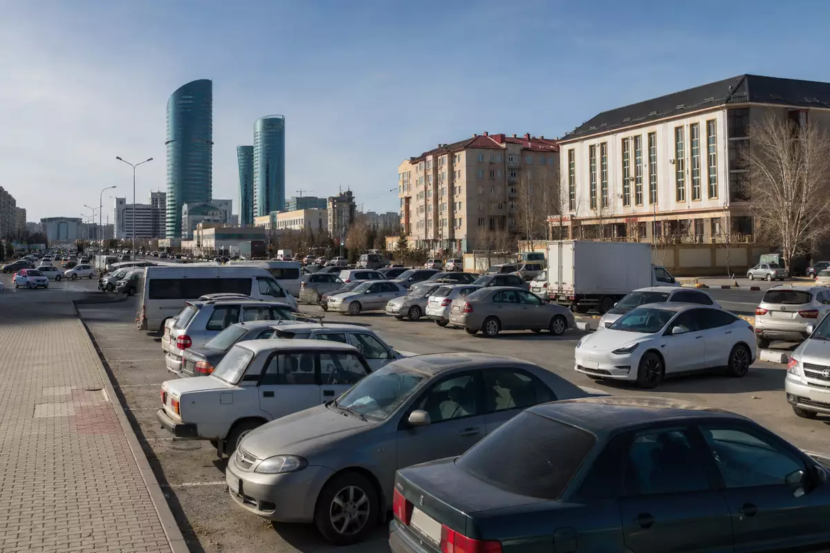 В Атырауской области зарегистрировано почти 168 тысяч автомобилей