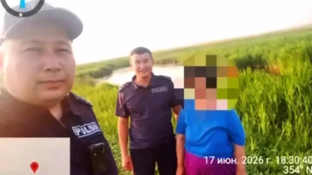 Пропавшую женщину нашли в болотистой местности в области Абай
