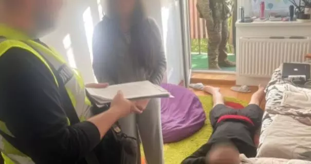 В Черновцах будут судить банду мошенников, обманувших сотни граждан Казахстана.