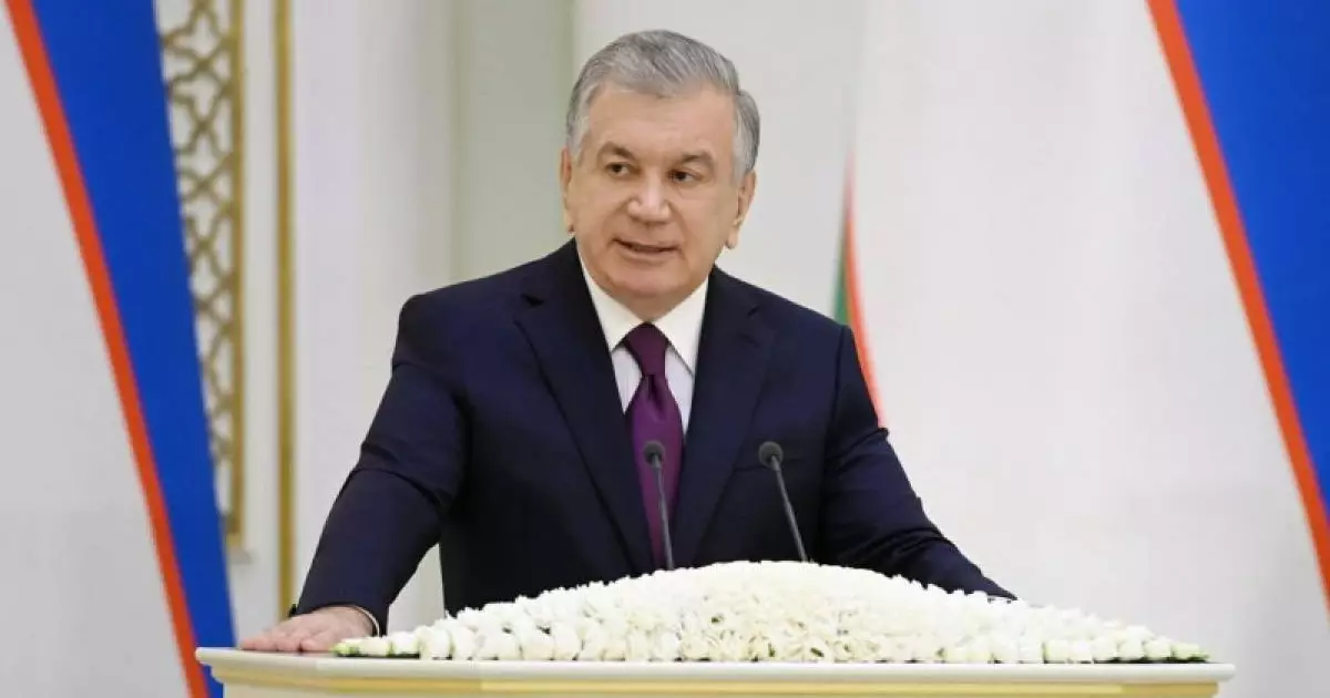  Өзбекстан президенті елде жұмыс уақытына қатысты шұғыл шешім қабылдады 