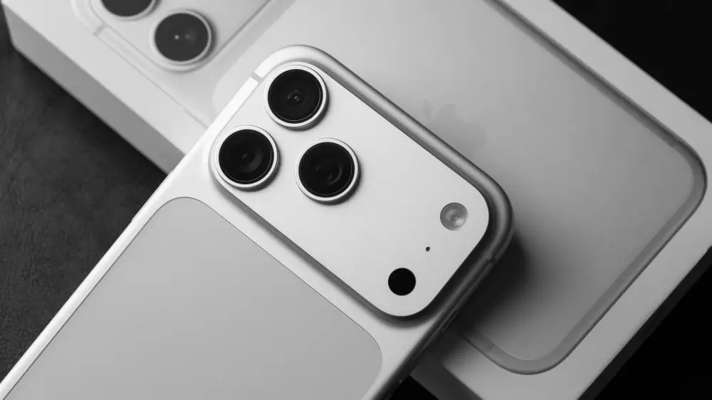 “Қашып құтылу мүмкін емес”: Тим Кук Apple пайдаланушыларының көңілін түсіретін мәлімдеме жасады