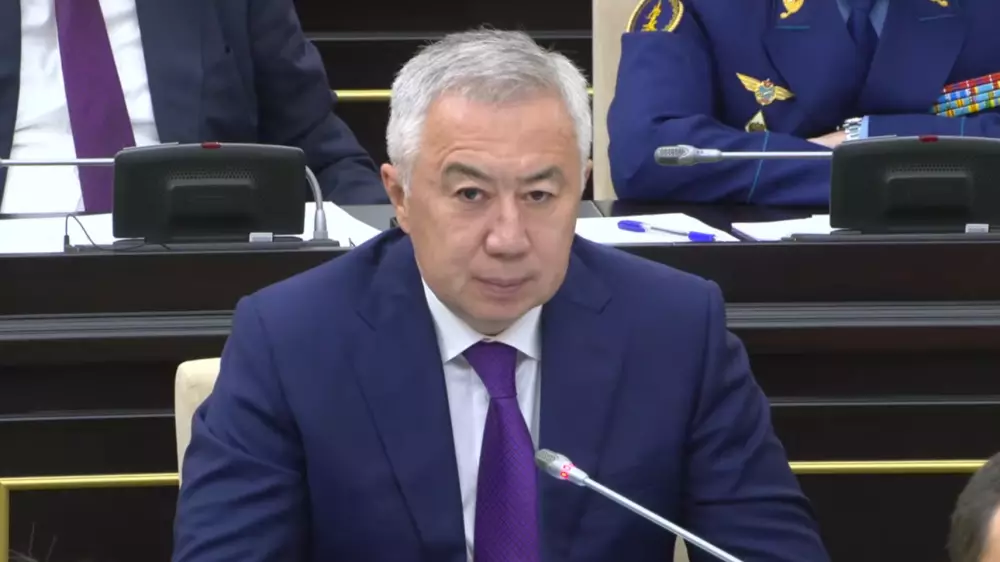 “Болжам өте нашар болды деп айта алмаймын”: Жұманғарин депутаттардың бюджетке қатысты сынына жауап берді