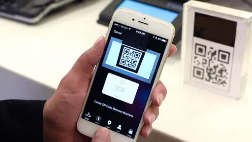 Қазақстанда барлық банктерге ортақ QR-кодпен төлем жасау жүйесі іске қосылады