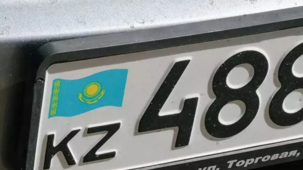 Более 500 водителей с подложными номерами выявили в ходе рейдов в Казахстане