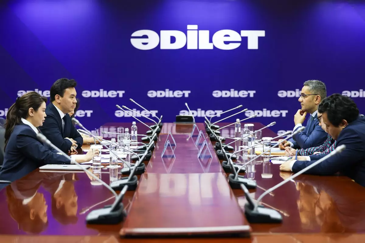 Партия «Әділет» провела встречу с представителями БДИПЧ ОБСЕ