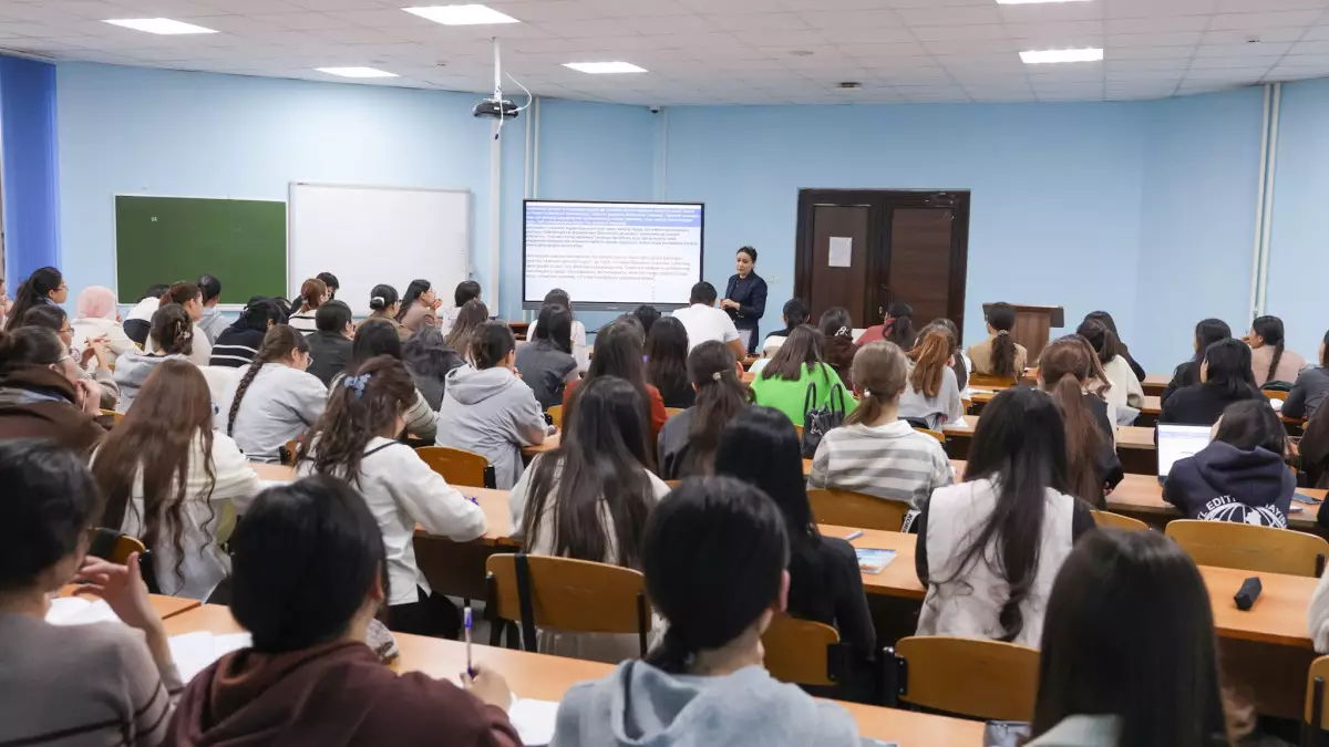 ЖОО-ға қабылдау науқаны басталды: Талапкерлер нені білуі керек?