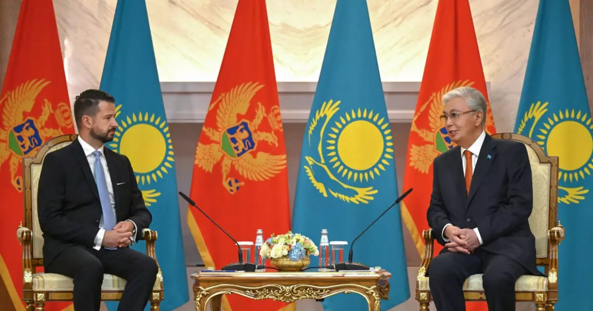   Қазақстан мен Черногория президенттері шағын құрамда келіссөз жүргізді   