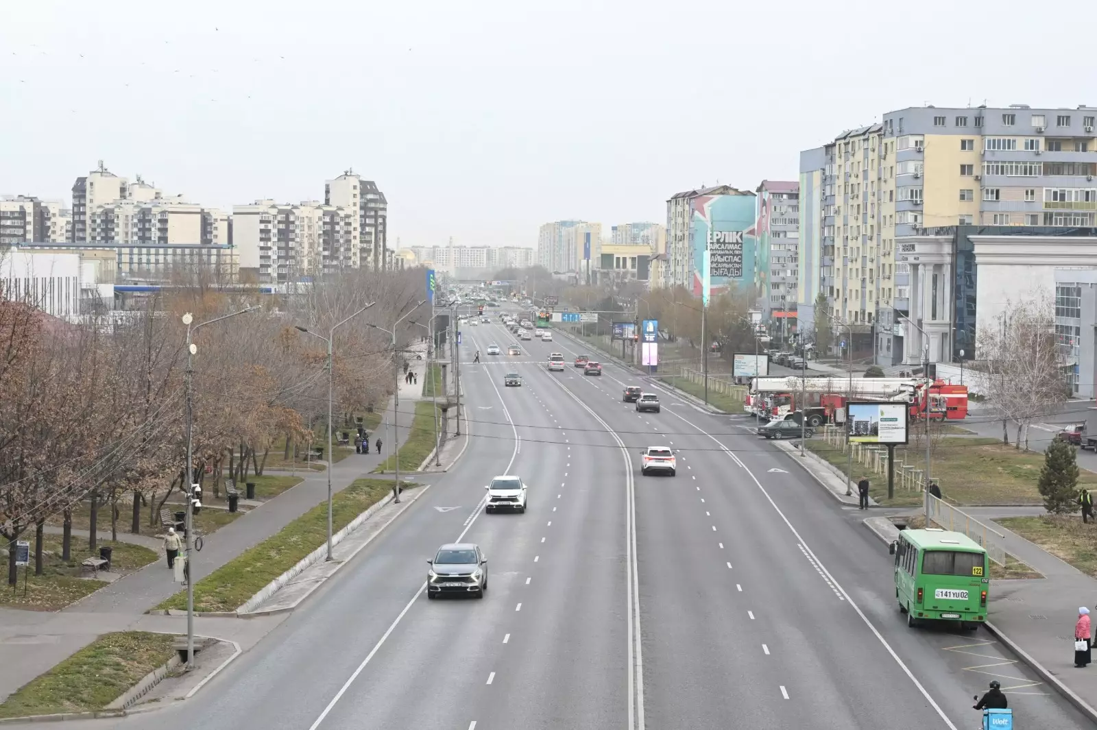 Алматыда Момышұлы көшесінде LRT құрылысына байланысты қозғалысқа уақытша шектеу енгізіледі