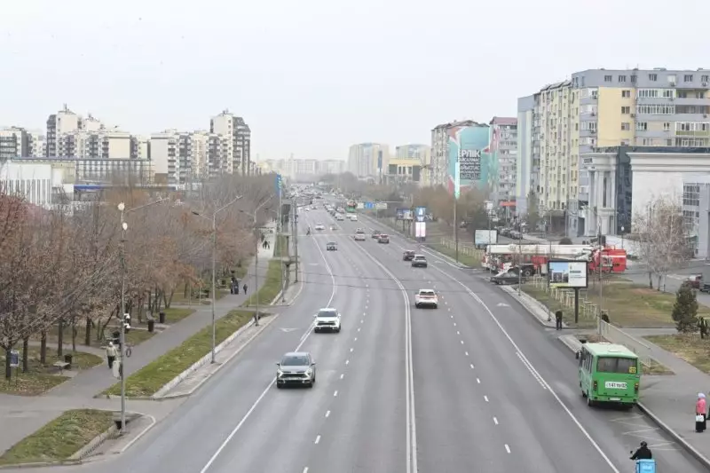 Строительство ЛРТ изменит движение на одной из главных улиц Алматы