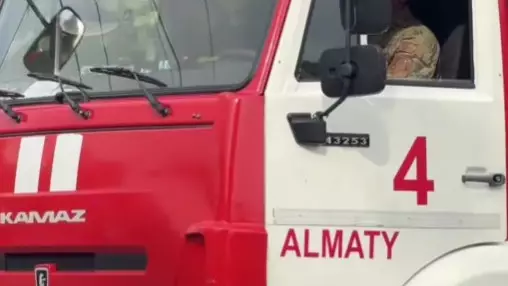 Алматыдағы дәмханалардың бірі өртенді