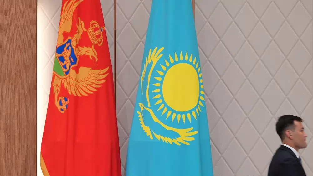 Черногория президенті Астанаға не үшін келді?
