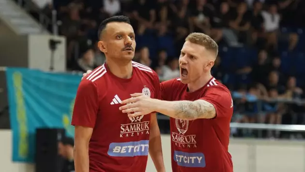 Серией пенальти завершился первый матч финала чемпионата Казахстана по футзалу