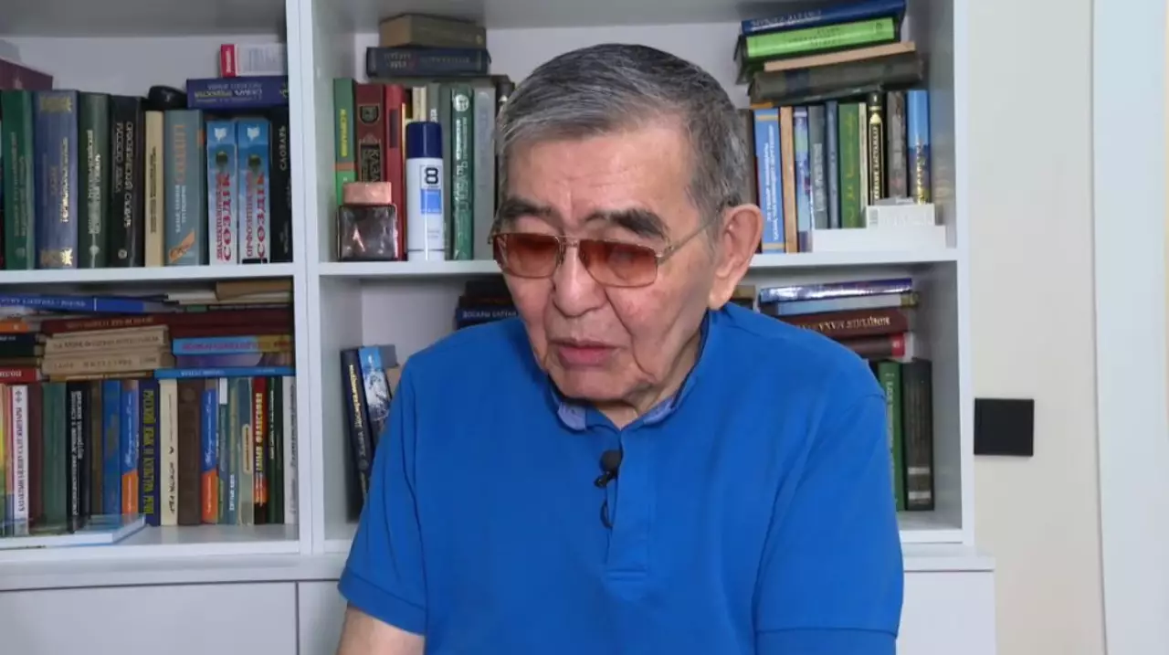 Известный кардиолог Мухамбедия Ахмет-Торе празднует 80-летие