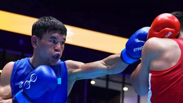 Абылайхан Жусупов побил чемпиона и вышел в финал Кубка мира по боксу