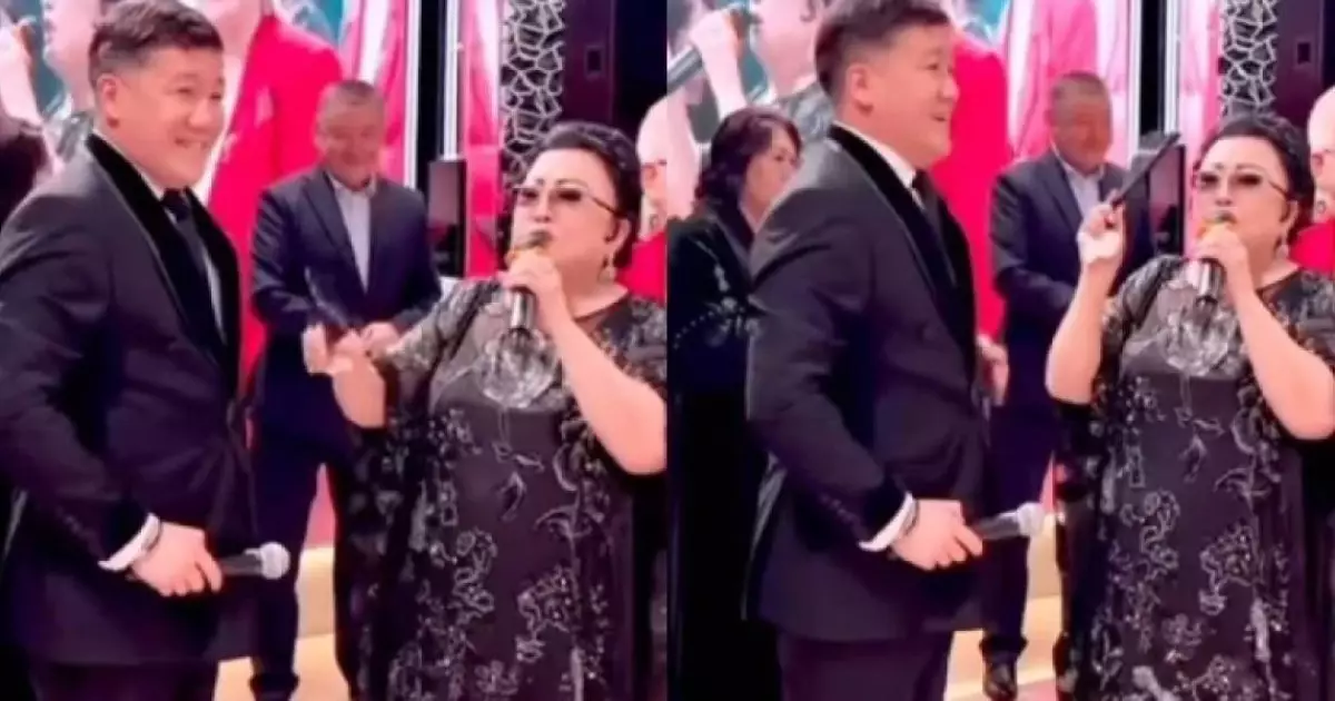  Мақпал Жүнісова Тұрсынбек Қабатовқа қалжың айтып, жұртты күлдірді 