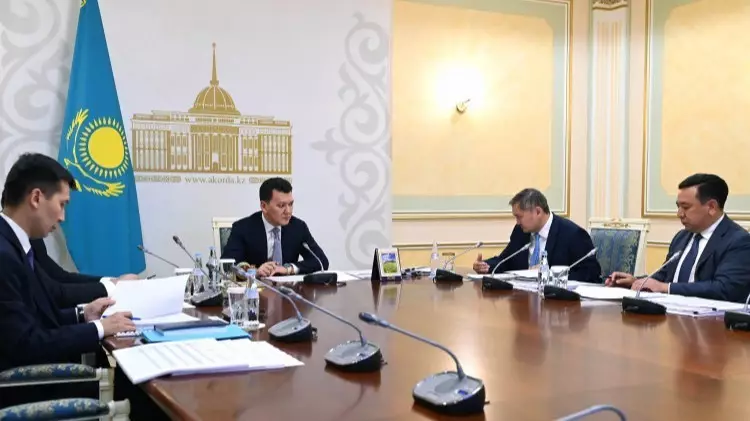  Жасанды интеллект мамандарына арналған алғашқы «Болашақ» стипендиялары тағайындалды 