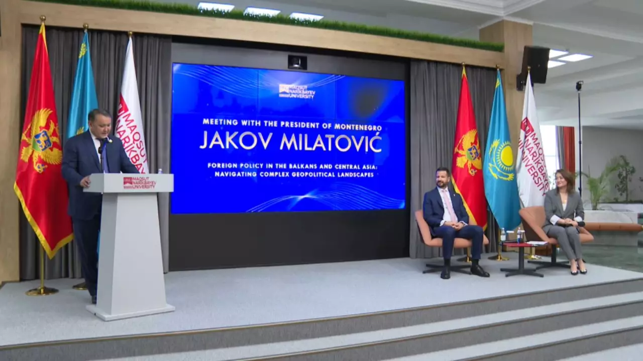 Черногория президенті Я.Милатович студенттерге дәріс оқыды