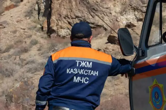 ТЖМ құтқарушылары Қапшағай су қоймасында қайғылы оқиғаның алдын алды
