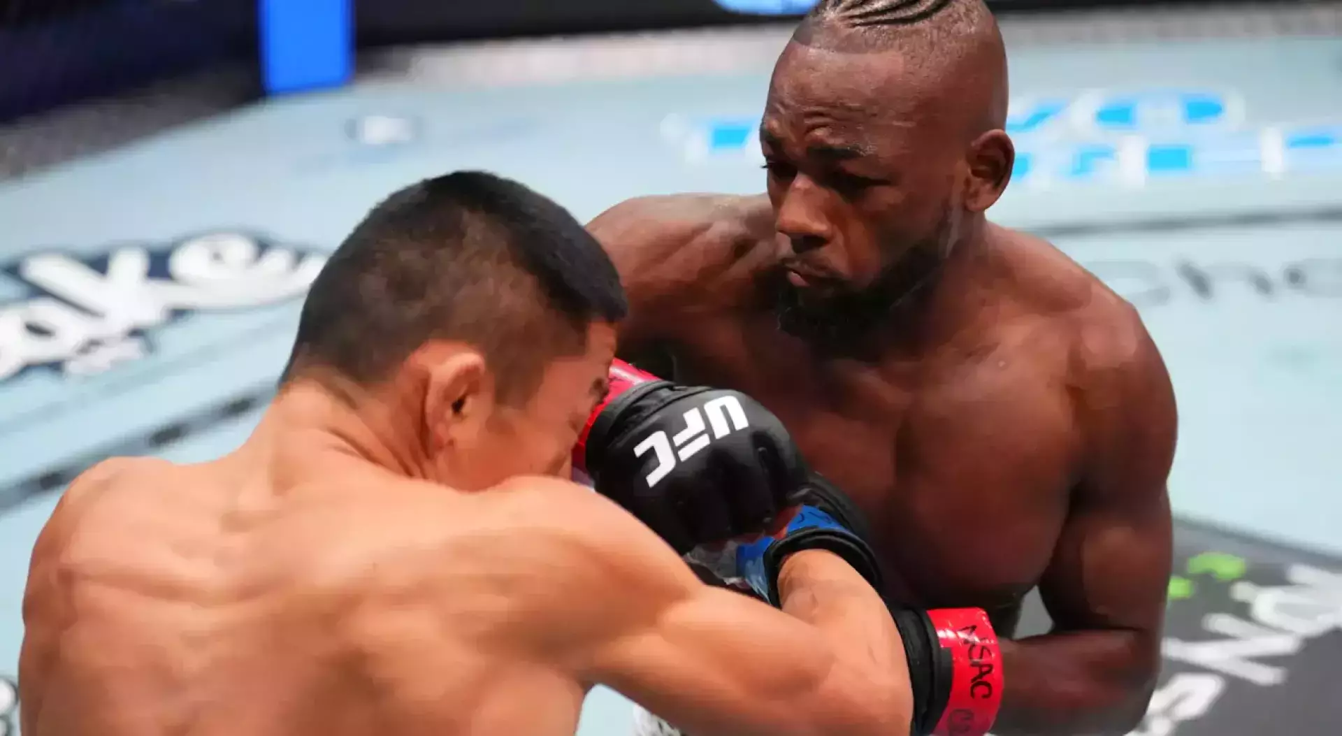 Сокрушительный нокаут в UFC изменил расклады в дивизионе Алмабаева