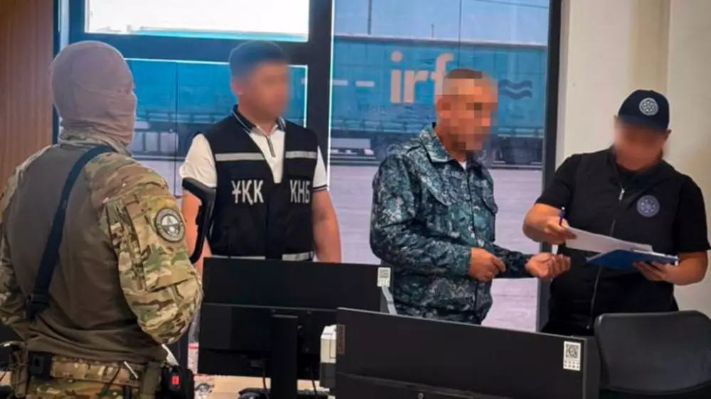ҰҚК Қазақстан шекарасындағы “көмекшілер“ тобын жойды