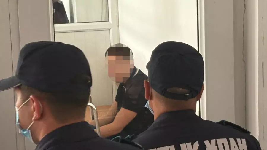 “Байдың баласы емеспін, шенеуніктермен де байланысым жоқ“ - Александр Пак