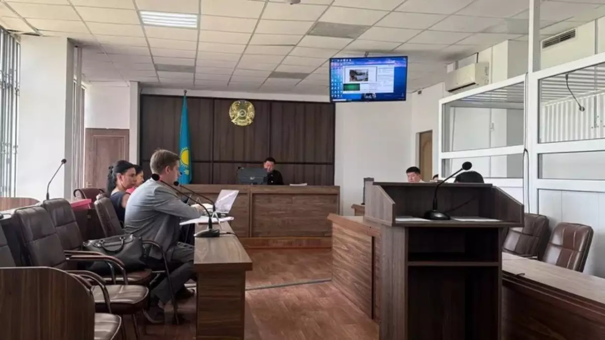  Әл-Фарабидегі жол апаты: прокурор Александр Пакқа 10 жыл түрме жазасын сұрады 