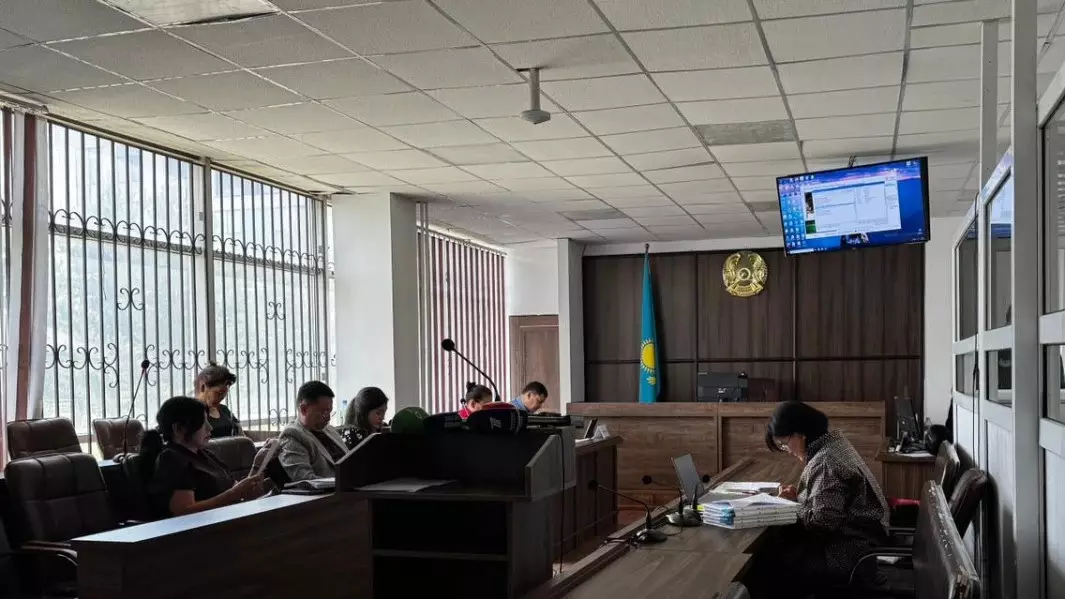 Смертельное ДТП в Алматы: отец погибшей потребовал 100 млн тенге от обвиняемого