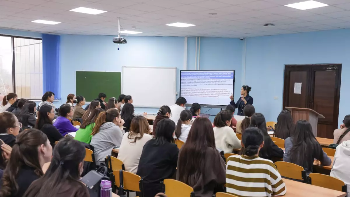 140 мың грант: Биыл колледжге түсушілерді не күтіп тұр?