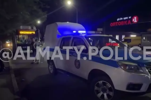 Алматыда автобус жүргізушісі көлікті басқару кезінде көз жұмды