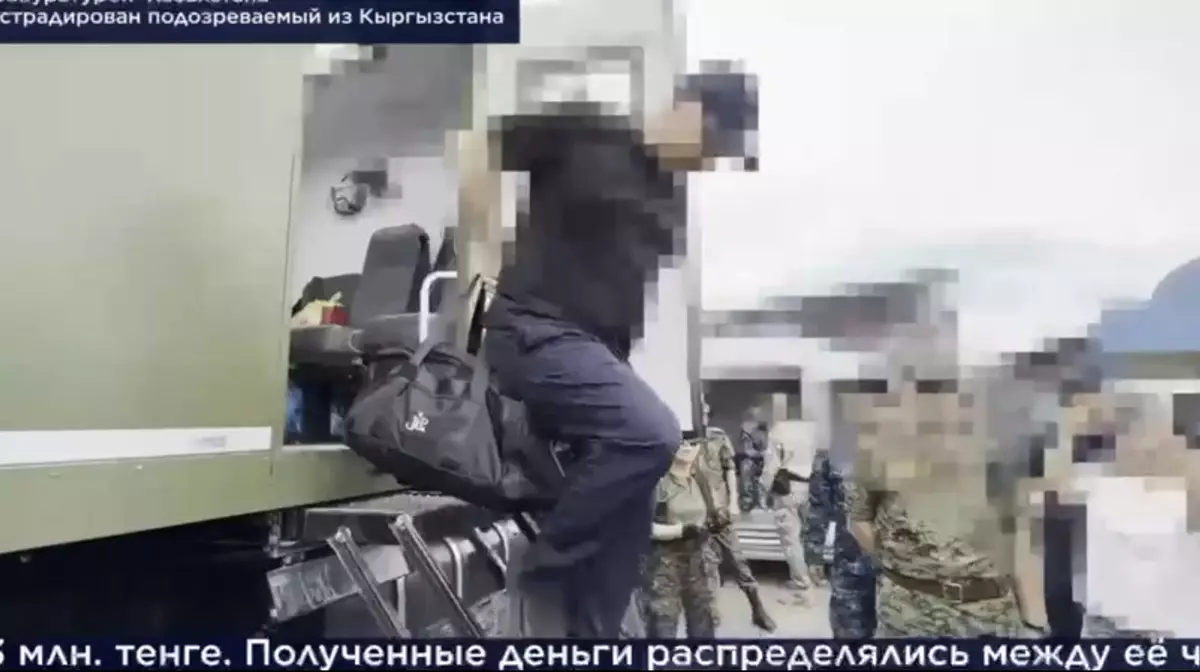Из Кыргызстана экстрадировали лидера ОПГ, обвиняемого в хищении 183 млн тенге у банка в Алматы