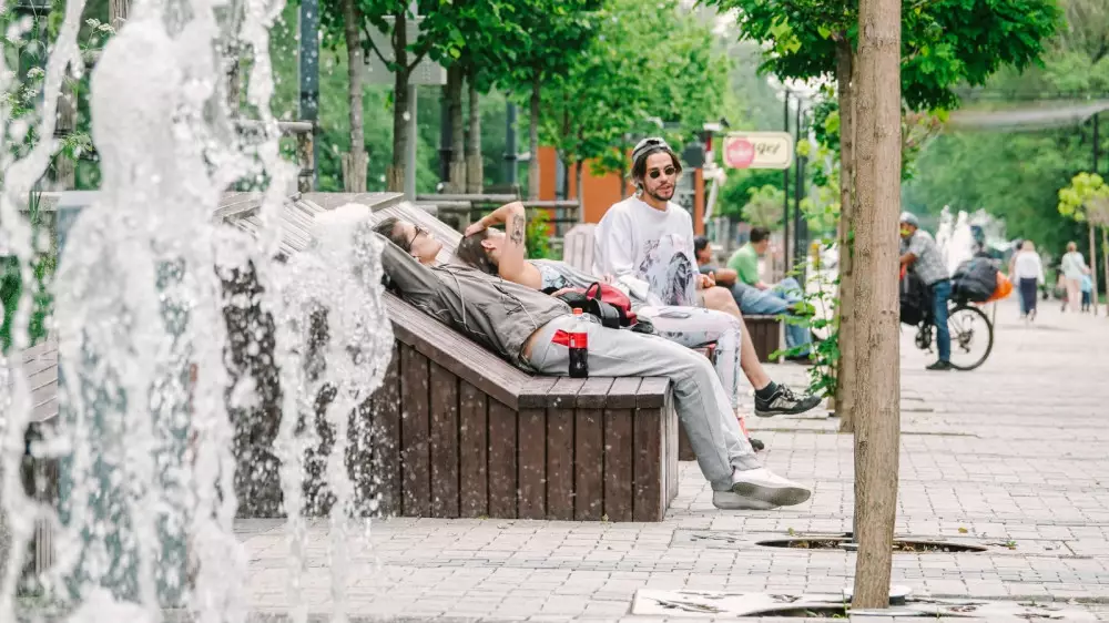 Аптап, кенелер және ультракүлгін. Климаттың өзгеруі қазақстандықтардың денсаулығына қалай әсер етеді?