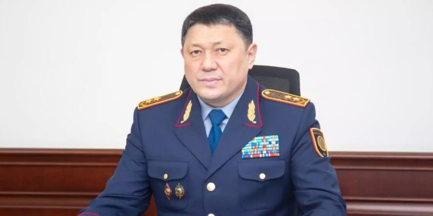 Ішкі істер министрі Қазақстанды штрафстан деп атайтындарға жауап берді