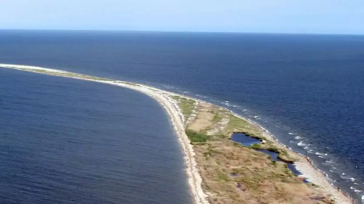 Ученые зафиксировали опустынивание участков побережья Каспийского моря