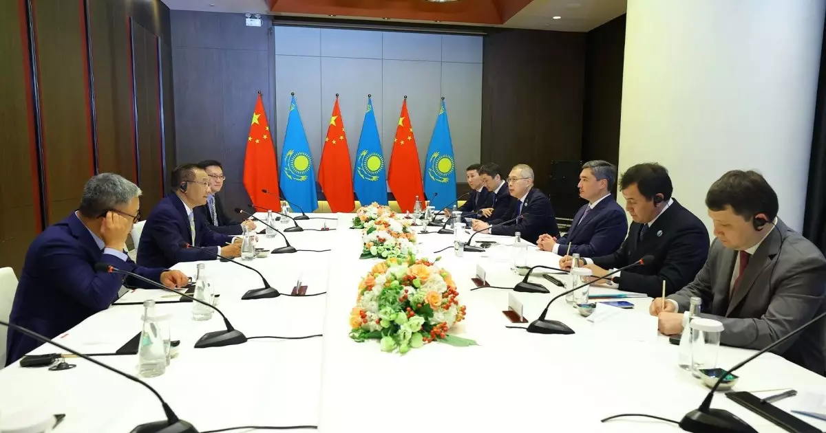  Олжас Бектенов Қытайдың ірі компанияларының басшыларымен бірқатар саладағы ынтымақтастықты талқылады 